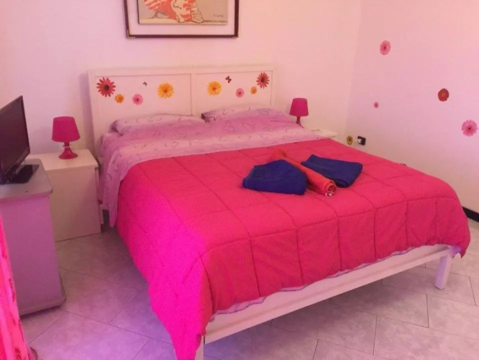 Bari Rooms On The Sea Apartmán